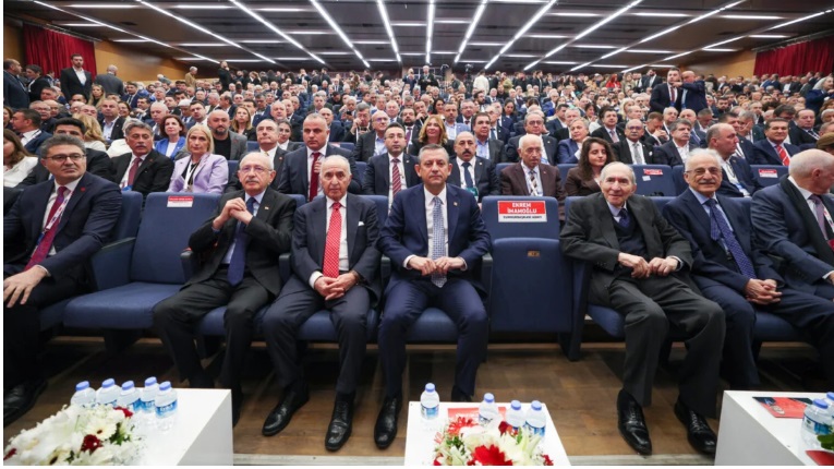 Özgür Özel Yeniden  Başkan