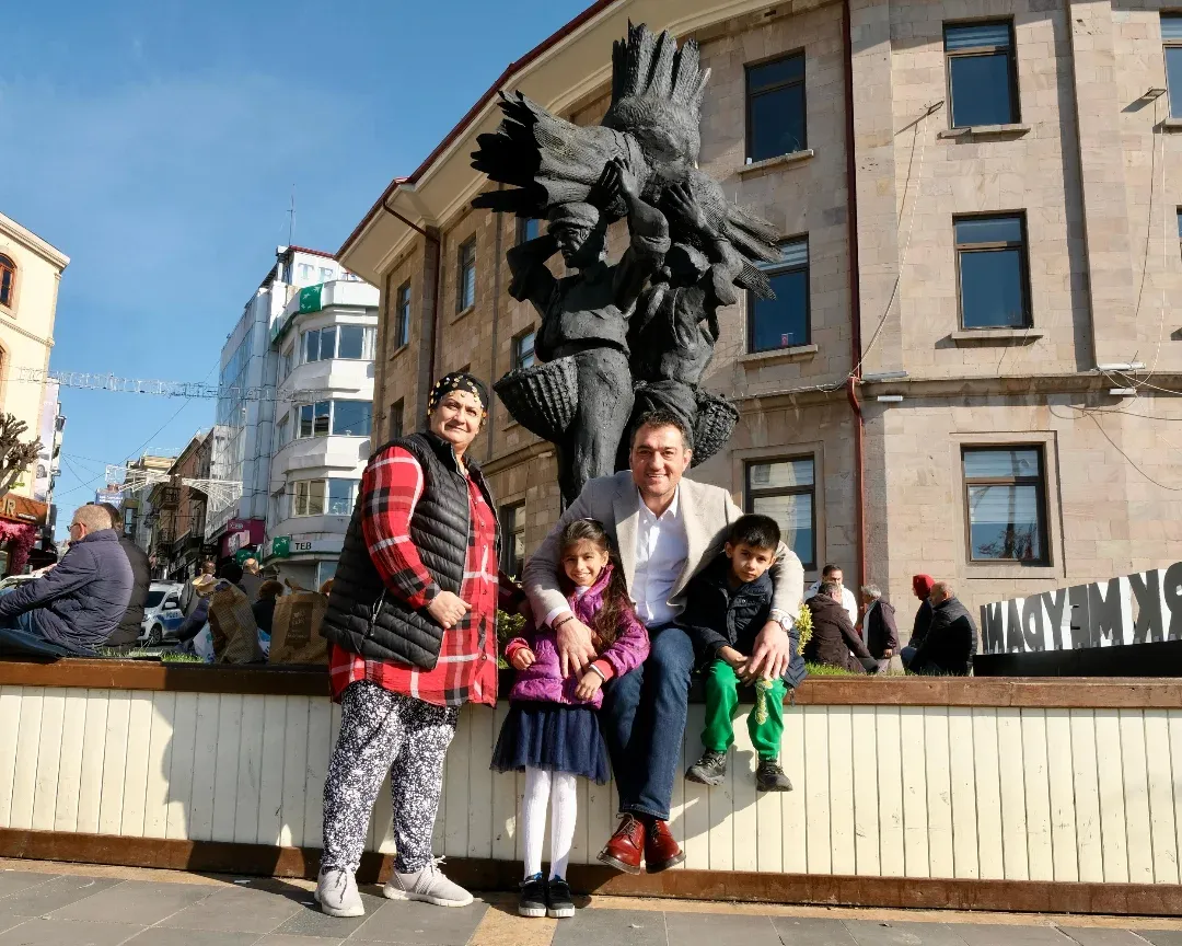Fuat Köse Meydanlardayız