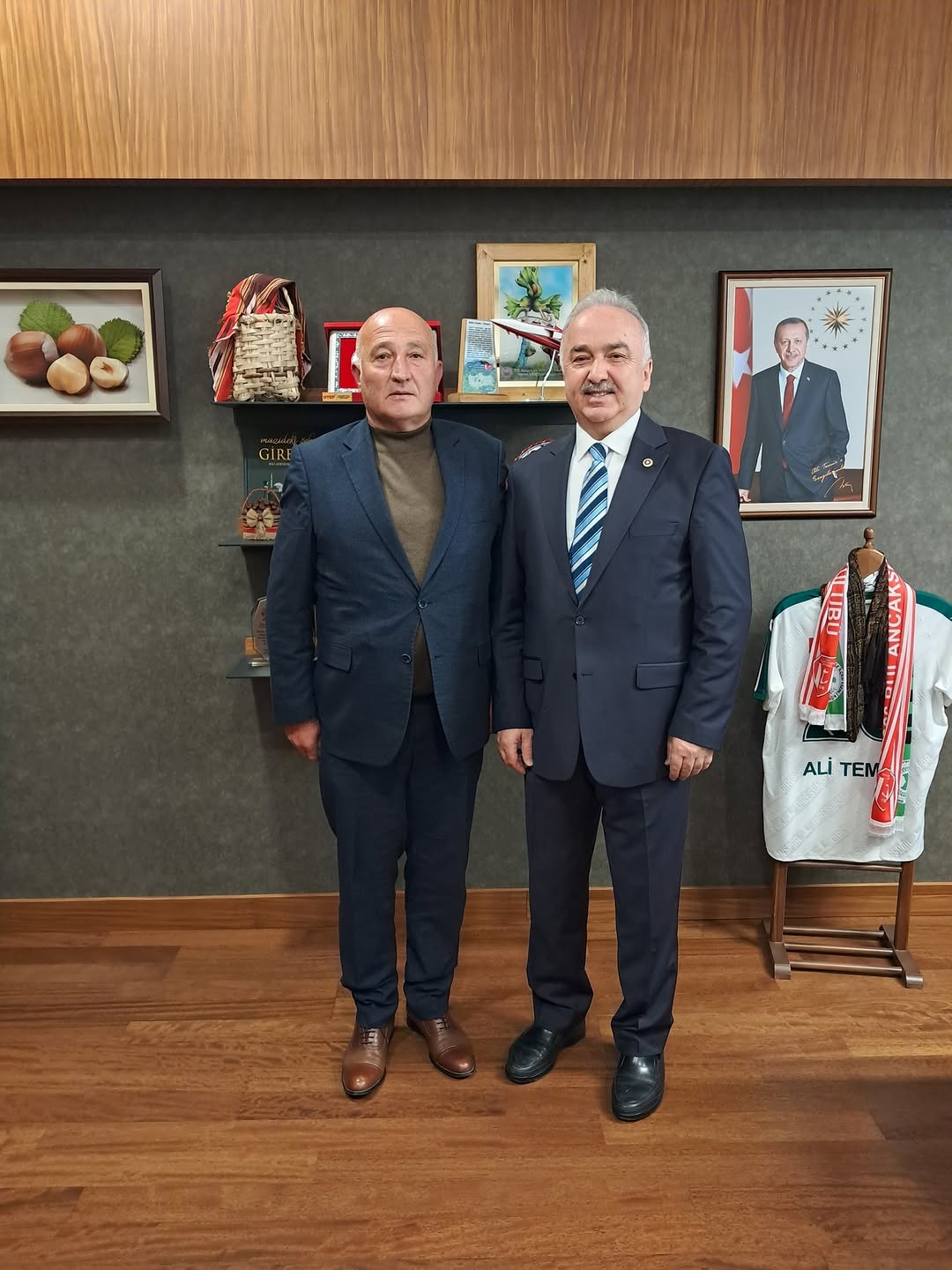 Ali Temür Gazi Meclis'te