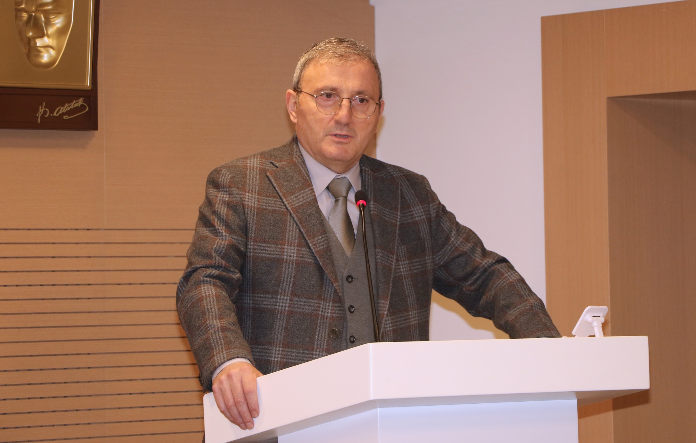 Başkan Hasan Çakırmelikoğlu