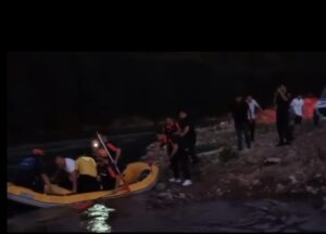 ZAMANINDA MÜDAHALE, HARŞİT ÇAYI’NDA MAHSUR KALAN 2 KİŞİ KURTARILDI