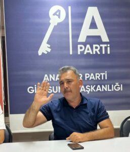 Hakan Cenger istifa etti