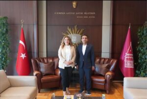 İktidar  CHP’yi sindirmeye çalışıyor