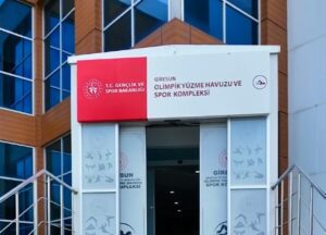 GİRESUN MERKEZ OLİMPİK YÜZME HAVUZU VE SPOR KOMPLEKSİ YARIN SPORSEVERLERE AÇILIYOR