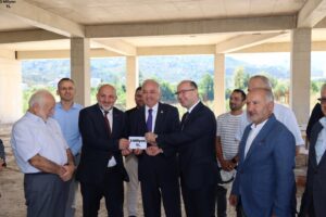 DİNİ İLİMLER KÜLLİYESİ İÇİN 3 MİLYON TL BAĞIŞ