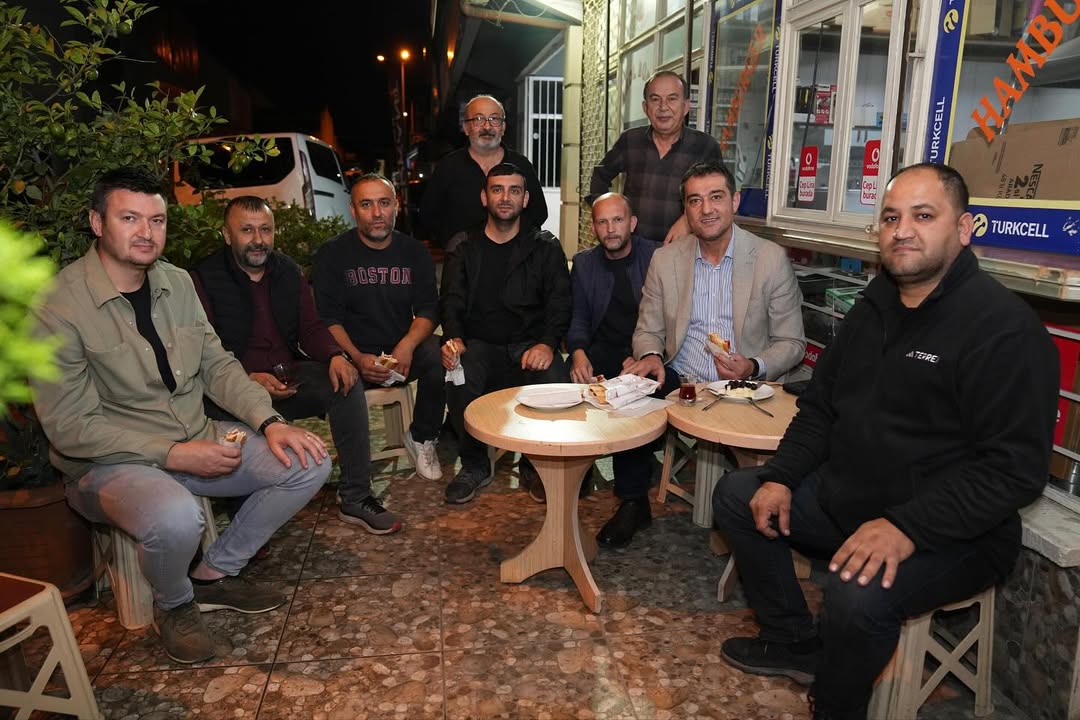 Başkan Köse çay sohbetlerinde