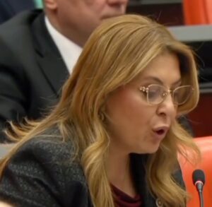 ELVAN IŞIK GEZMİŞ: GİRESUN SAHİL YOLU ALARM VERİYOR!