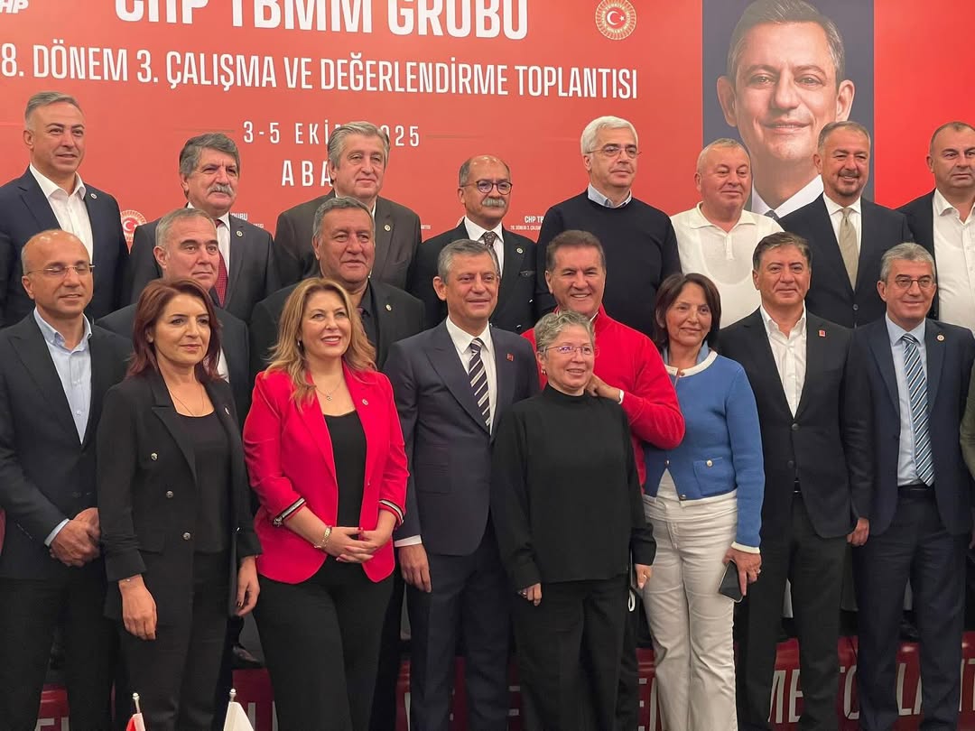 Genel Başkan Özgür Özel