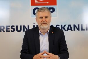 Şenyürek AKP’den Kurtulmak Zorundayız