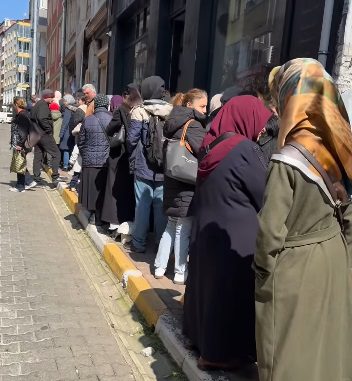 Gazi Konal mukaddes emanetler