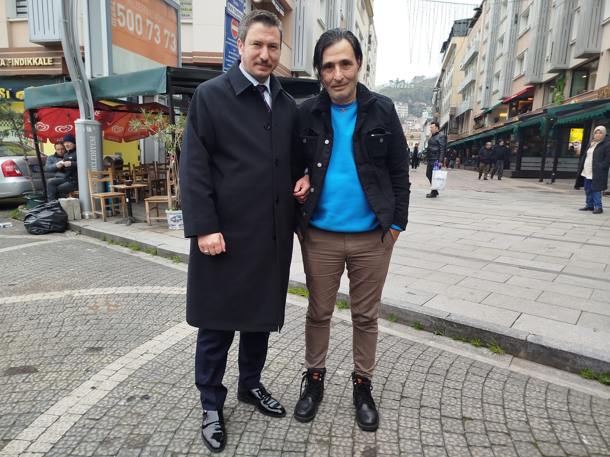 Gazi Konal bayramlaştı