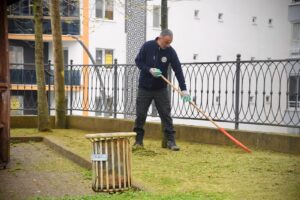 Giresun Belediyesi ot biçme