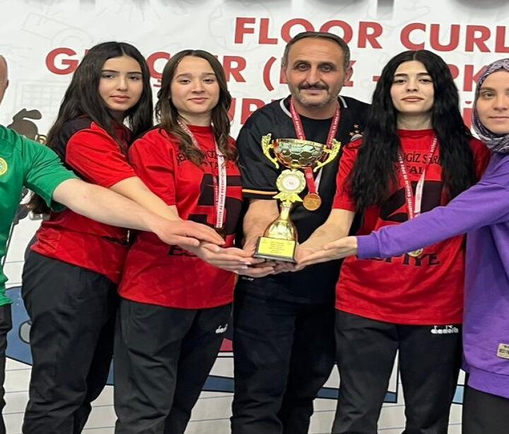 GİRESUNLU GENÇLER TÜRKİYE’Yİ FETHETTİ: FLOOR CURLING’DE BÜYÜK BAŞARI