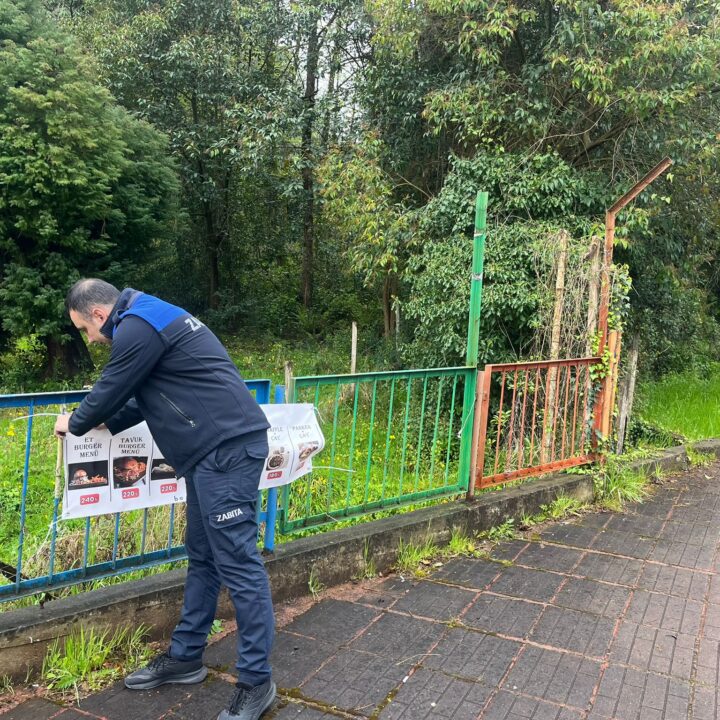 GİRESUN BELEDİYESİ ZABITA EKİPLERİNDEN KENT ESTETİĞİ İÇİN YOĞUN MESAİ