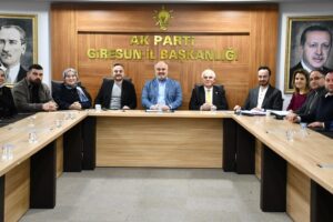 AK PARTİ GİRESUN İL TEŞKİLATI HAFTALIK YÖNETİM KURULU TOPLANTISINI GERÇEKLEŞTİRDİ