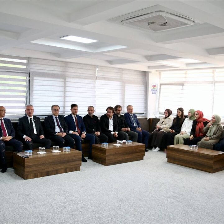 GİRESUN’DA “GEÇMİŞTEN GÜNÜMÜZE İSLAMOFOBİ” KONFERANSI DÜZENLENDİ