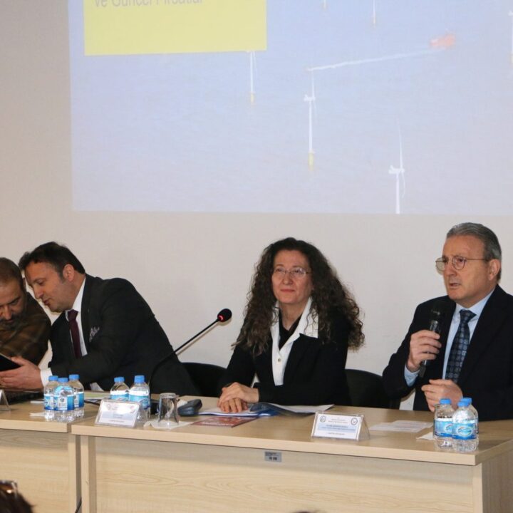 ÇAKIRMELİKOĞLU’NDAN GENÇLERE BAŞARI VE KARİYER TAVSİYELERİ