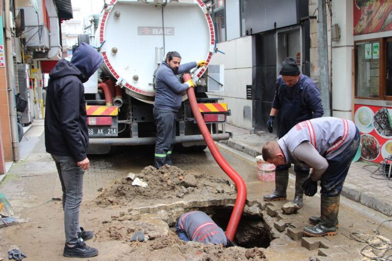 GİRESUN BELEDİYESİ ŞEHİR GENELİNDE ÇALIŞMALARINI SÜRDÜRÜYOR