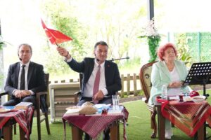 GÖRKEMLİ HATIRALAR” PROGRAMINDA GİRESUN RÜZGARI ESTİ