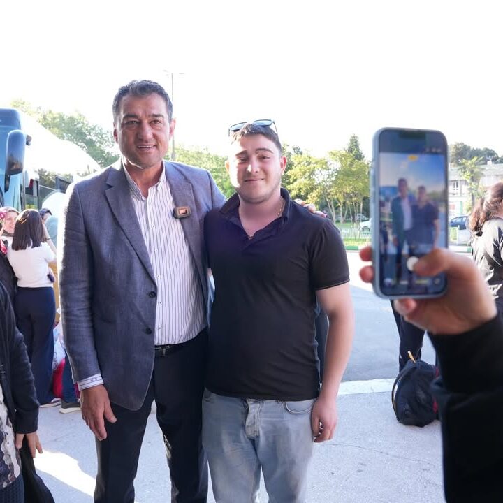 BAYRAM DÖNÜŞÜNDE OTOGARDA YOĞUNLUK: FUAT KÖSE VATANDAŞLARI UĞURLADI