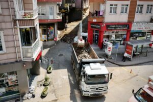 GİRESUN BELEDİYESİ YEŞİLTEPE CADDESİ’NDE 2. ETAP ÇALIŞMALARINA BAŞLADI