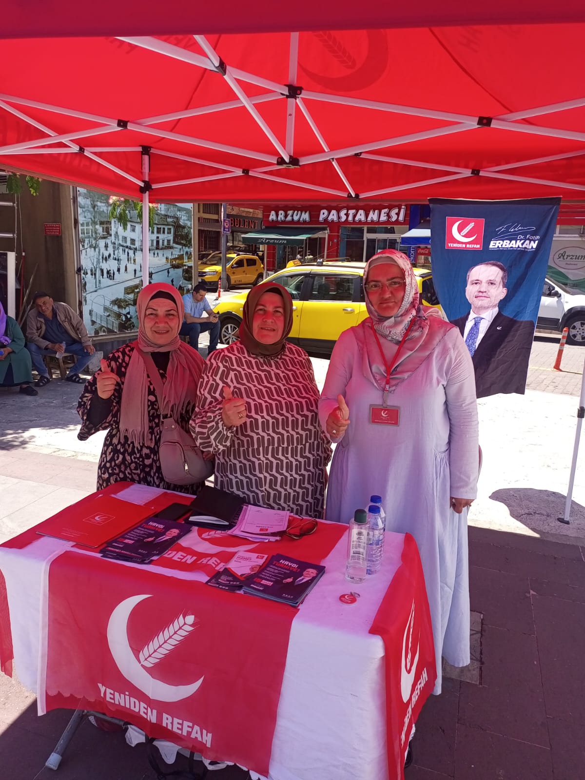 Dilek Öksüz teşkilatlanma faaliyetleri