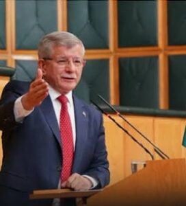 GELECEK PARTİSİ SİYASİ FAALİYETLERİNİ SONLANDIRMA KARARI ALDI