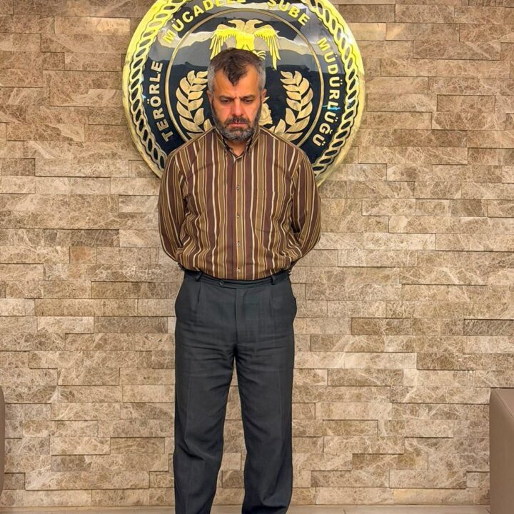 CUMHURBAŞKANINA SUİKAST GİRİŞİMİNDE YER ALAN FİRARİ YÜZBAŞI YAKALANDI