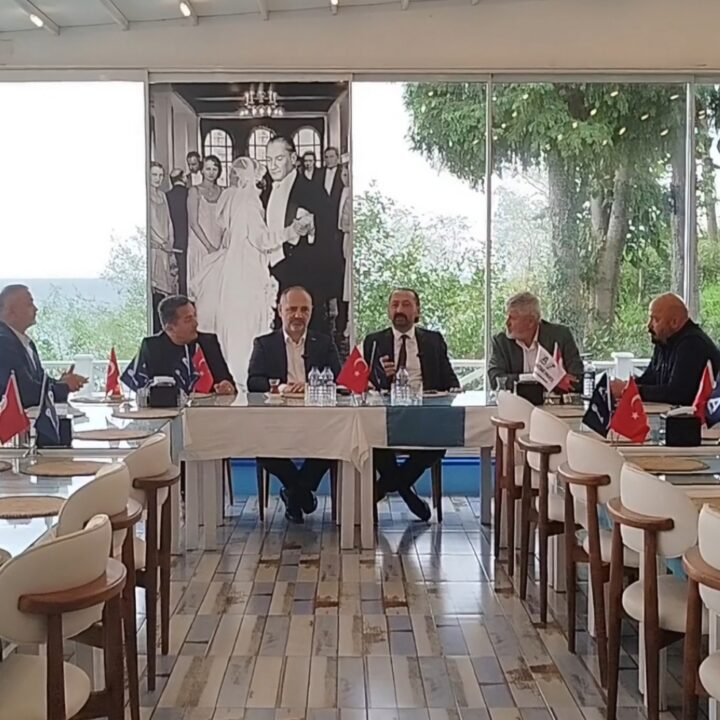ANAHTAR PARTİ GENEL SEKRETER YARDIMCISI KENAN GÜVENÇ’TEN GİRESUN’DA KURUCU BAŞKAN BERAT AKKAYA İLE ASLAN TATAR’IN UYUMUNA VURGU