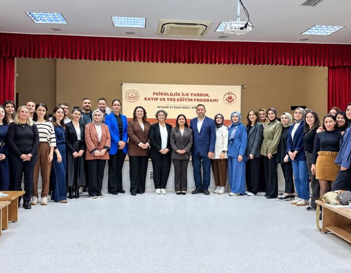 PSİKOLOJİK İLK YARDIM, KAYIP VE YAS EĞİTİMLERİ GİRESUN, GÜMÜŞHANE VE SAMSUN’DA TAMAMLANDI